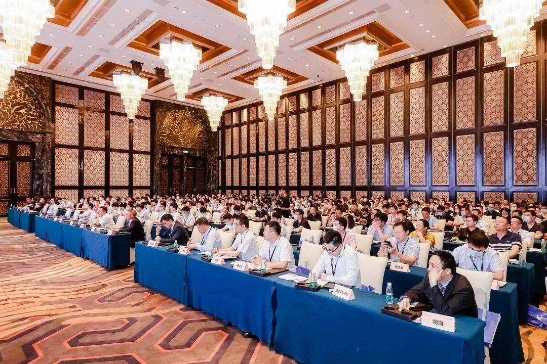 2025年新澳門天天開彩|企業(yè)釋義解釋落實,解析澳門博彩業(yè)未來展望，企業(yè)釋義與落實策略至2025年