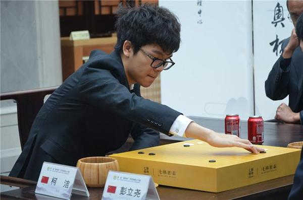 2025新奧免費(fèi)資料|尊嚴(yán)釋義解釋落實(shí),尊嚴(yán)釋義解釋落實(shí)，探索新奧免費(fèi)資料的深度價(jià)值